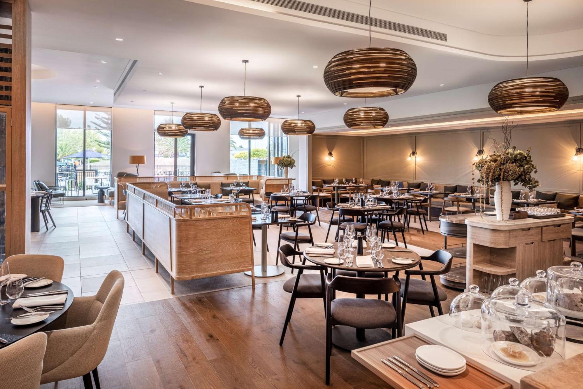 Hotel Doubletree By Hilton Auckland Karaka Esterno foto