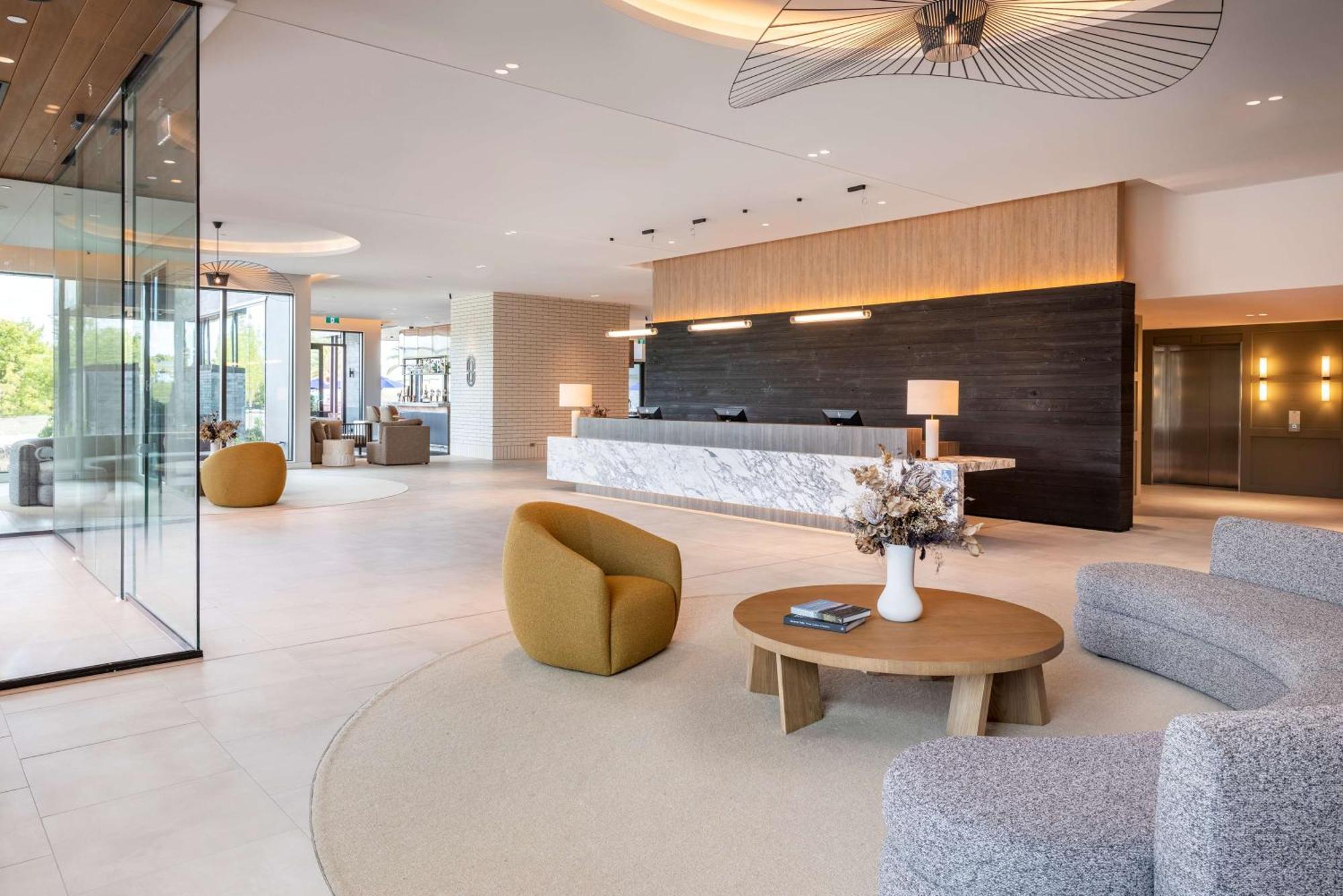 Hotel Doubletree By Hilton Auckland Karaka Esterno foto