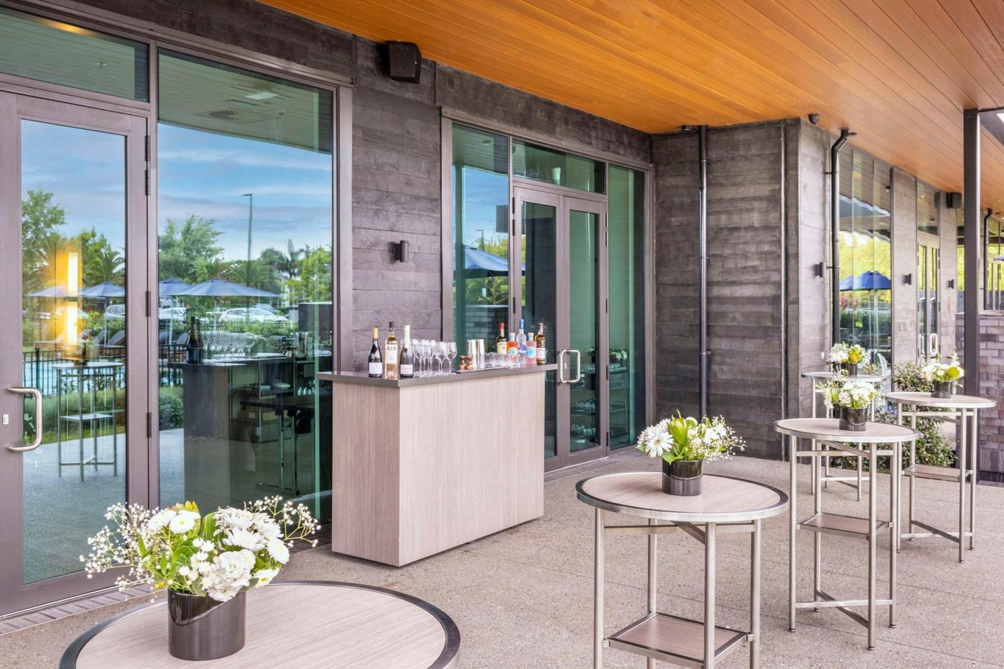 Hotel Doubletree By Hilton Auckland Karaka Esterno foto