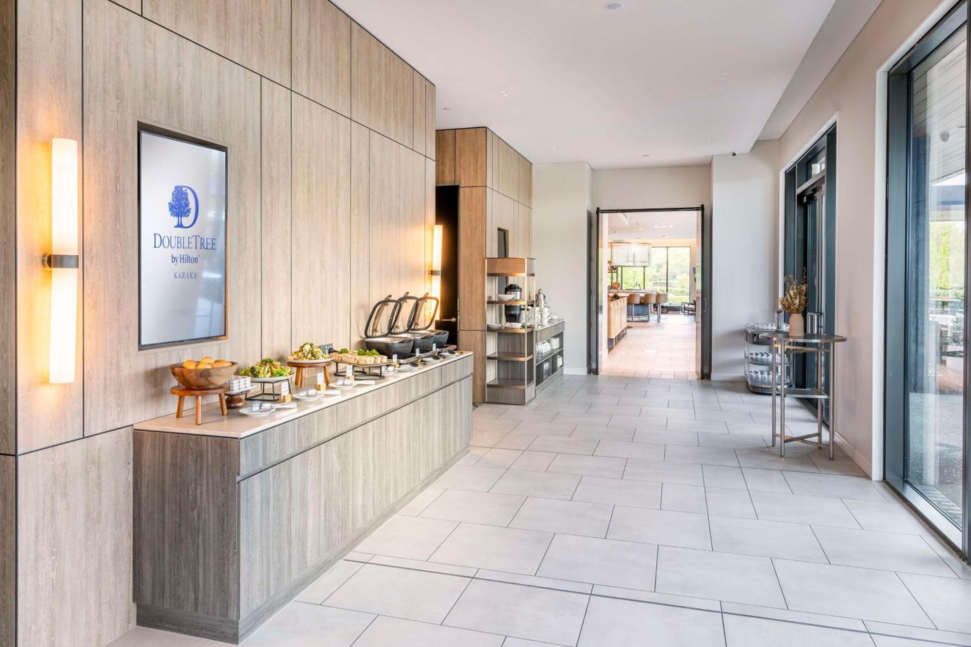 Hotel Doubletree By Hilton Auckland Karaka Esterno foto